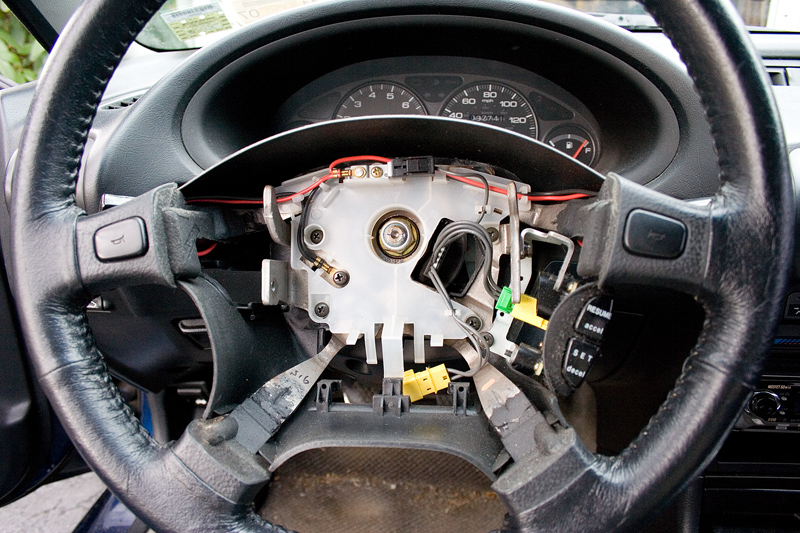 How to remove honda integra steering wheel #2