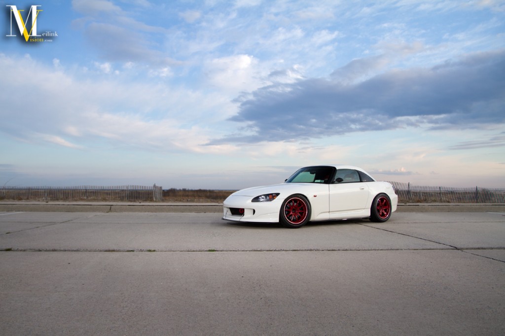 s2000_frontthreequarter_wide
