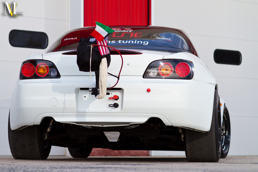 s2000_rear_threequarter_tele2